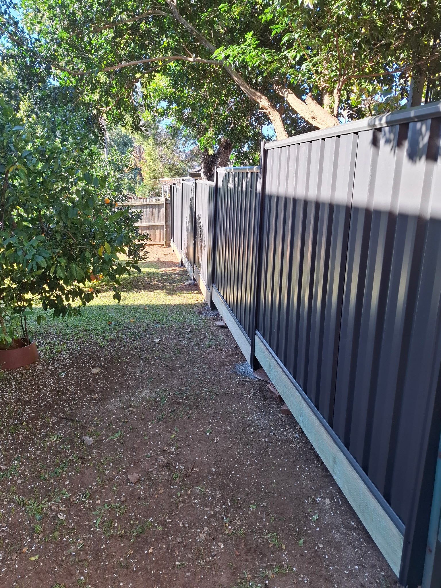 Colorbond fence installation